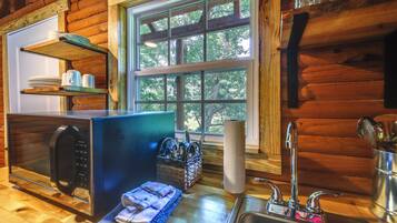 Apartment (0 Bedroom) | Interior