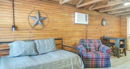 Cozy Cabin w/ Direct ATV Trail Riding & Mtn Views!