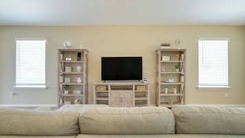Rumah (4 Bedrooms) | Interior