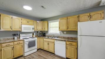 Rumah (3 Bedrooms) | Interior