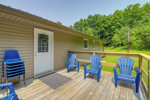 House (3 Bedrooms) | Interior - Huntsville Vacation Rental w/ Fire Pit (Huntsville)