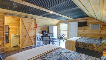 Apartment (0 Bedroom) | Interior