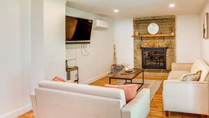 House (2 Bedrooms) | Interior - Fenced Backyard, Grill & Deck: Bernville Home! (Bernville)