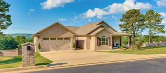 Russellville Home Near Hiking + Lake Access!