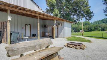 Apartment (0 Bedroom) | Interior