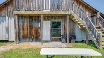 Apartment (0 Bedroom) | Interior