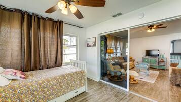 Apartemen (3 Bedrooms) | 3 kamar tidur, ruang kerja ramah laptop, dan tempat tidur bayi gratis