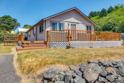 Winchester Bay Vacation Rental Near Dunes & Atv!