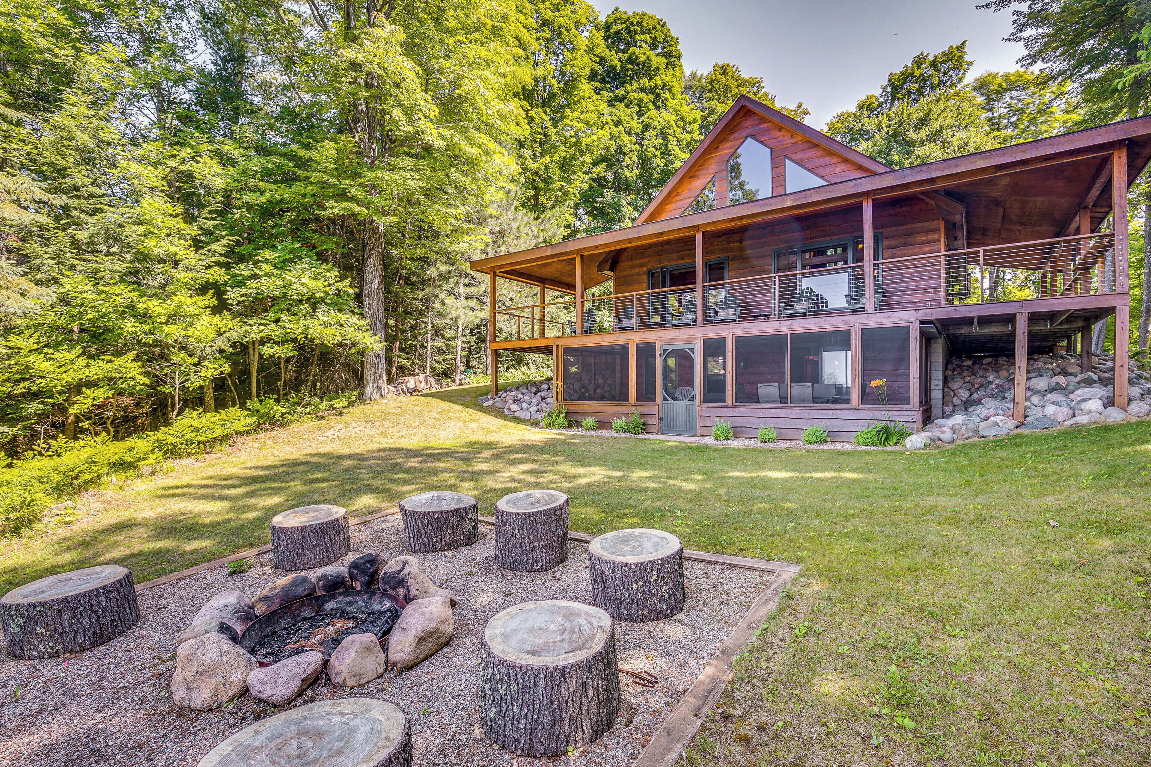 House (3 Bedrooms) | Front of property