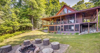 Lakefront Townsend Cabin w/ Fire Pit, Private Dock