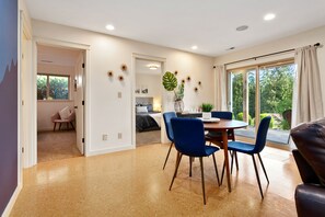 Apartment (3 Bedrooms) | Innenbereich