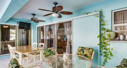 Englewood Escape Near Beaches: Pets Welcome!