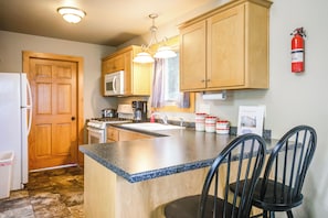 House (2 Bedrooms) | Bahagian dalam