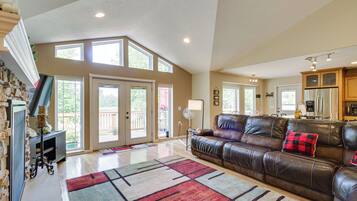 Rumah (5 Bedrooms) | Interior