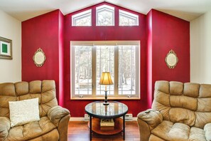 House (5 Bedrooms) | Interior - White Swan Lake Home Near Hiking & Snowmobiling! (Bigfork)