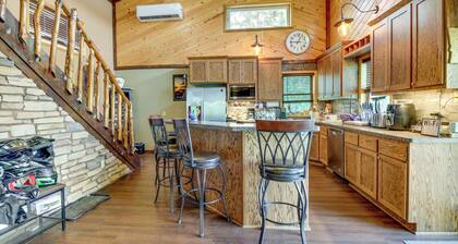 Private Dock: Lakefront Family Home in Outing