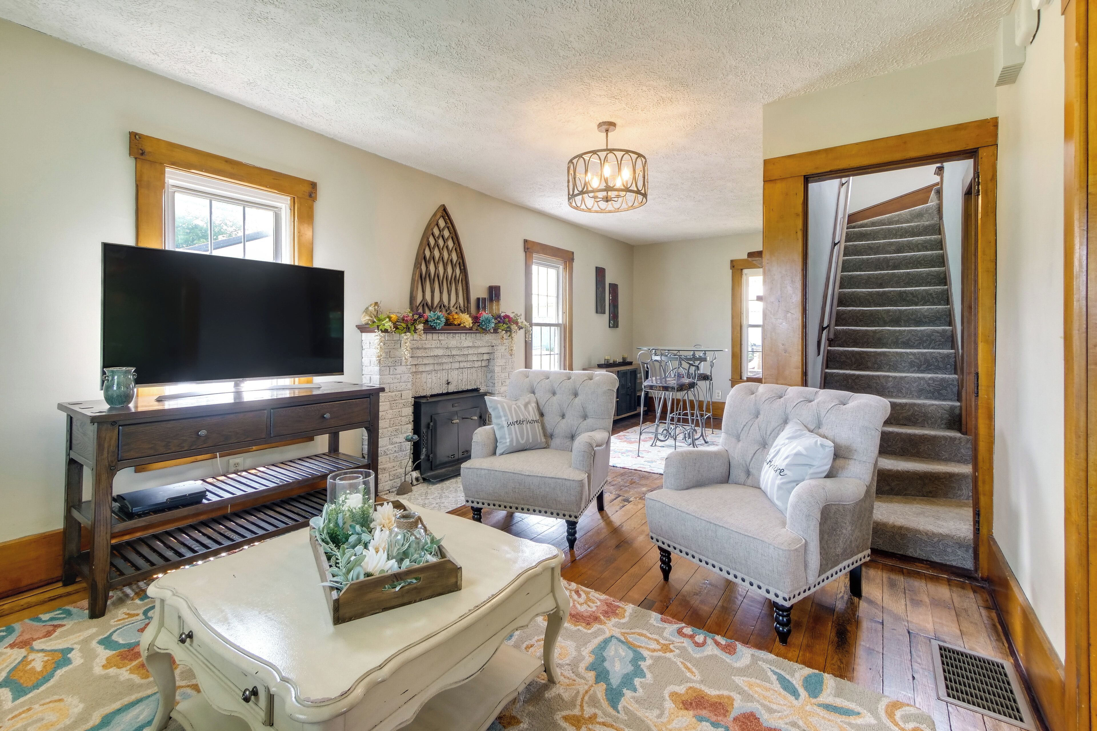 House (3 Bedrooms) | Interior