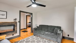 Nhà (2 Bedrooms) | Nội thất