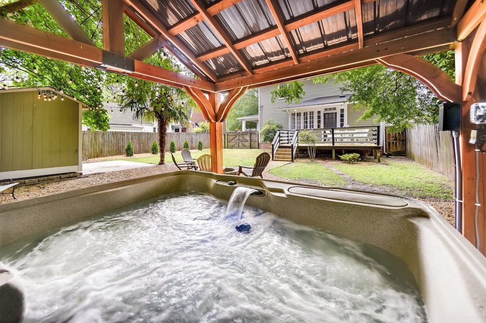 Elizabeth City Vacation Rental: Gazebo w/ Hot Tub! - Perquimans County, NC