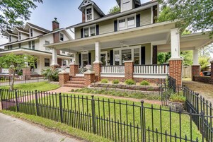 House (3 Bedrooms) | Front of property