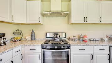Cottage (2 Bedrooms) | Nội thất