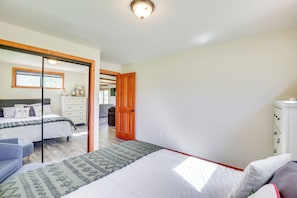 Cottage (2 Bedrooms) | Interior