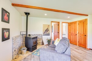 Cottage (2 Bedrooms) | Interior