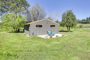 Cottage (2 Bedrooms) | Interior - Julian Cottage Stay w/ Near Wildlife & Wineries (Julian)