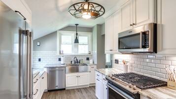 Nhà (3 Bedrooms) | Nội thất