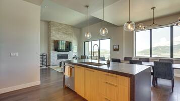 Apartment (3 Bedrooms) | Bahagian dalam