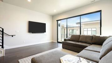 Apartment (3 Bedrooms) | Interior