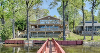 Pet-friendly Lexington Vacation Rental on Lake!
