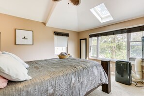 3 bedrooms, laptop workspace, iron/ironing board, bed sheets - Serene Greenwood Lake Vacation Rental w/ Fire Pit! (Greenwood Lake)