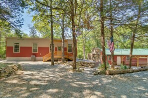 House (3 Bedrooms) | Interior - Oakland Oasis: Serene Retreat in the Ozarks (Oakland)