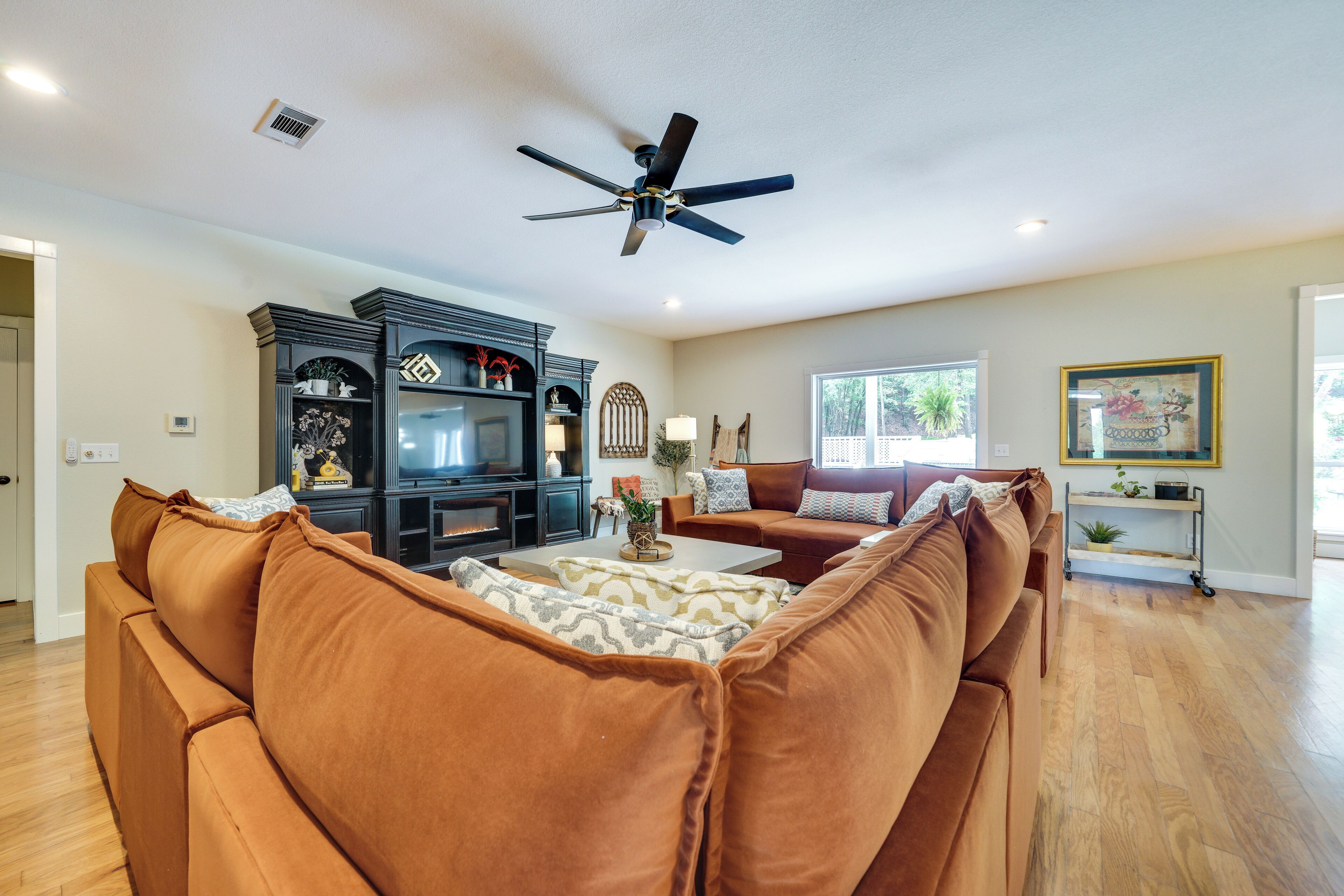 Rumah (4 Bedrooms) | Interior