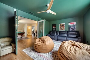 House (4 Bedrooms) | Interior - Mena Getaway w/ Pool - 6 Mi to Wolf Pen Gap! (Mena)