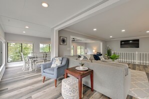 House (4 Bedrooms) | Interior - Spacious Lake Norman Retreat w/ Boat Ramp! (Sherrills Ford)