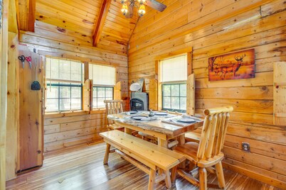 Secluded Oakland Cabin w/ Private Yard!