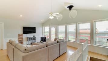 Nhà (3 Bedrooms) | Nội thất