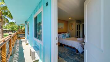 Apartment (0 Bedroom) | Interior