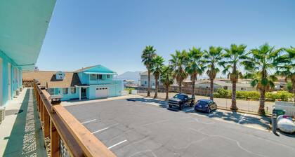 Lovely Lakeport Retreat w/ Smart TV: Walk to Pier!