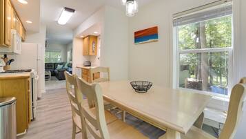 Rumah (4 Bedrooms) | Interior