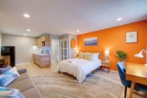 Apartment (0 Bedroom) | Front of property