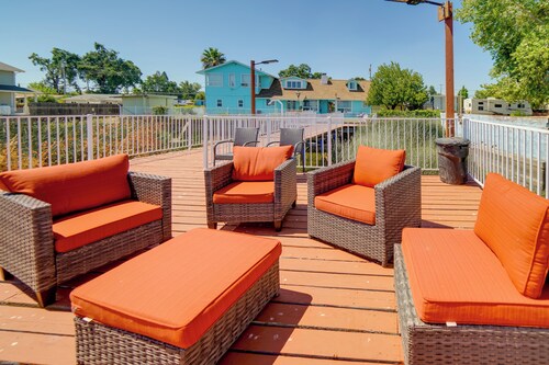 Lakeport Studio Near Boat Launch: Pier Access!