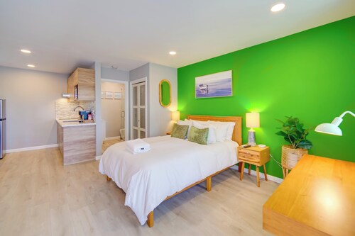 Lakeport Studio Near Boat Launch: Pier Access!