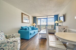 TV, ping pong - Oceanfront Resort Condo w/ Views in Myrtle Beach! (Myrtle Beach)