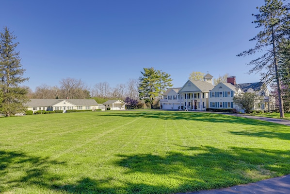 House (3 Bedrooms) | Interior - 'the Windmill House' w/ Pond: 9 Mi to Dayton! (Dayton)