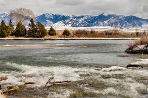 單棟房屋 (2 Bedrooms) | 內部
