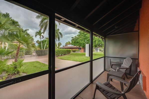 Apartment (0 Bedroom) | Interior - Naples Escape w/ Community Pool & Marina View! (Naples)