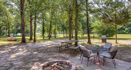 Dock & Fire Pit: Lake Tawakoni Vacation Rental!